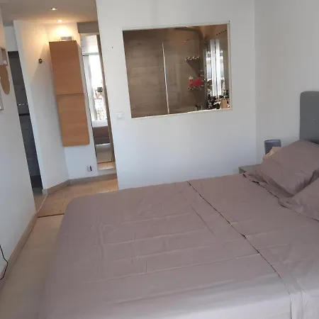 Appartement Magnan, Superbe F2 Dernier Etage, Terrasse Nice