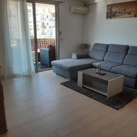 Magnan, Superbe F2 Dernier Etage, Terrasse Appartement Nice