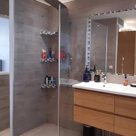 Magnan, Superbe F2 Dernier Etage, Terrasse Appartement